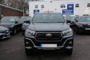 TOYOTA HILUX 2020 (20) at Weybridge Isuzu West Byfleet